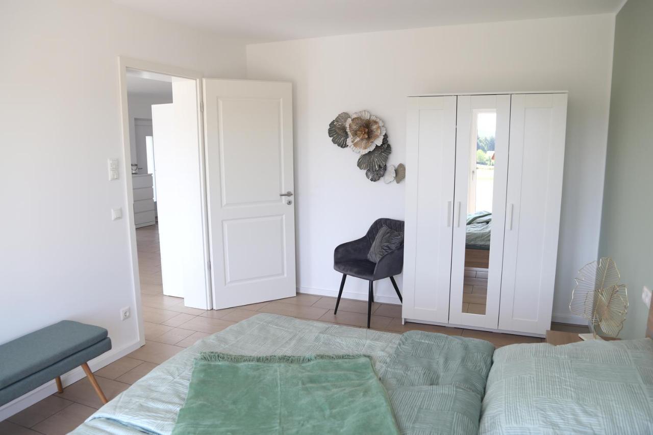 Auszeit Mit Weitblick In Der Saechsischen Schweiz - Kleiner Bauernhof Mit Tieren Und Wallbox Rathmannsdorf Eksteriør billede